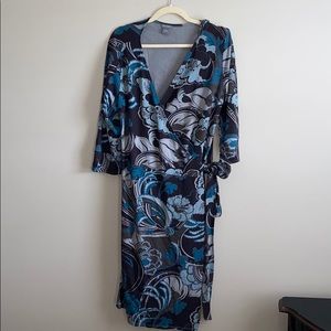 And Taylor print 3/4 sleeve wrap dress size 16